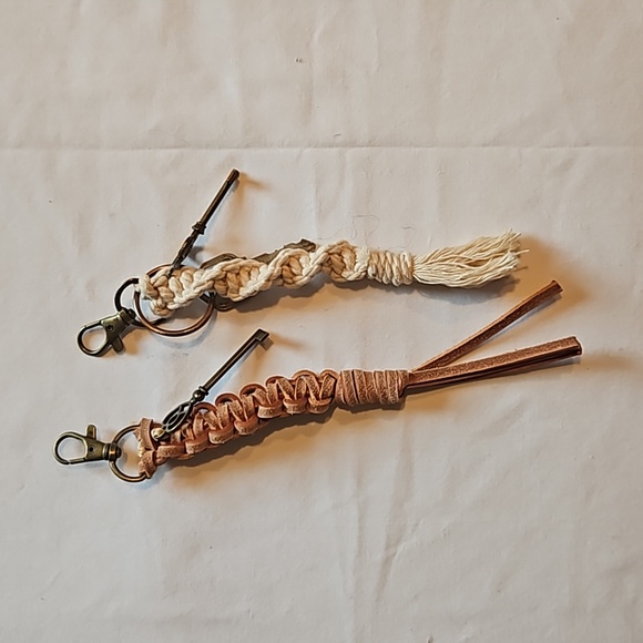 1 NEW Handcrafted Leather Keychain or Handbag Tassle, with Key charm! - Picture 3 of 3